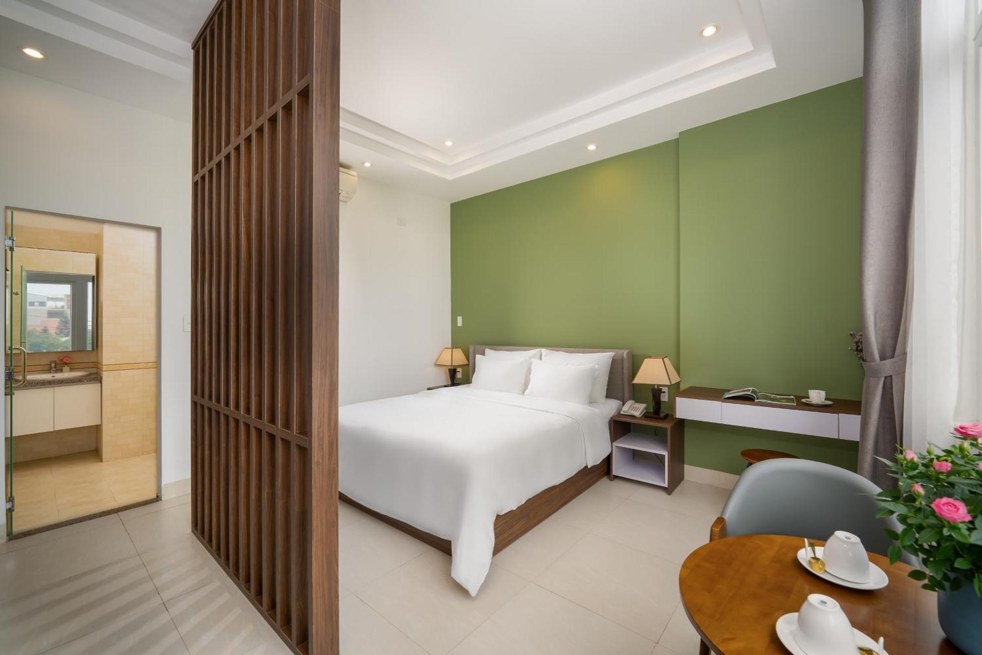 Tashi Boutique Guest house *