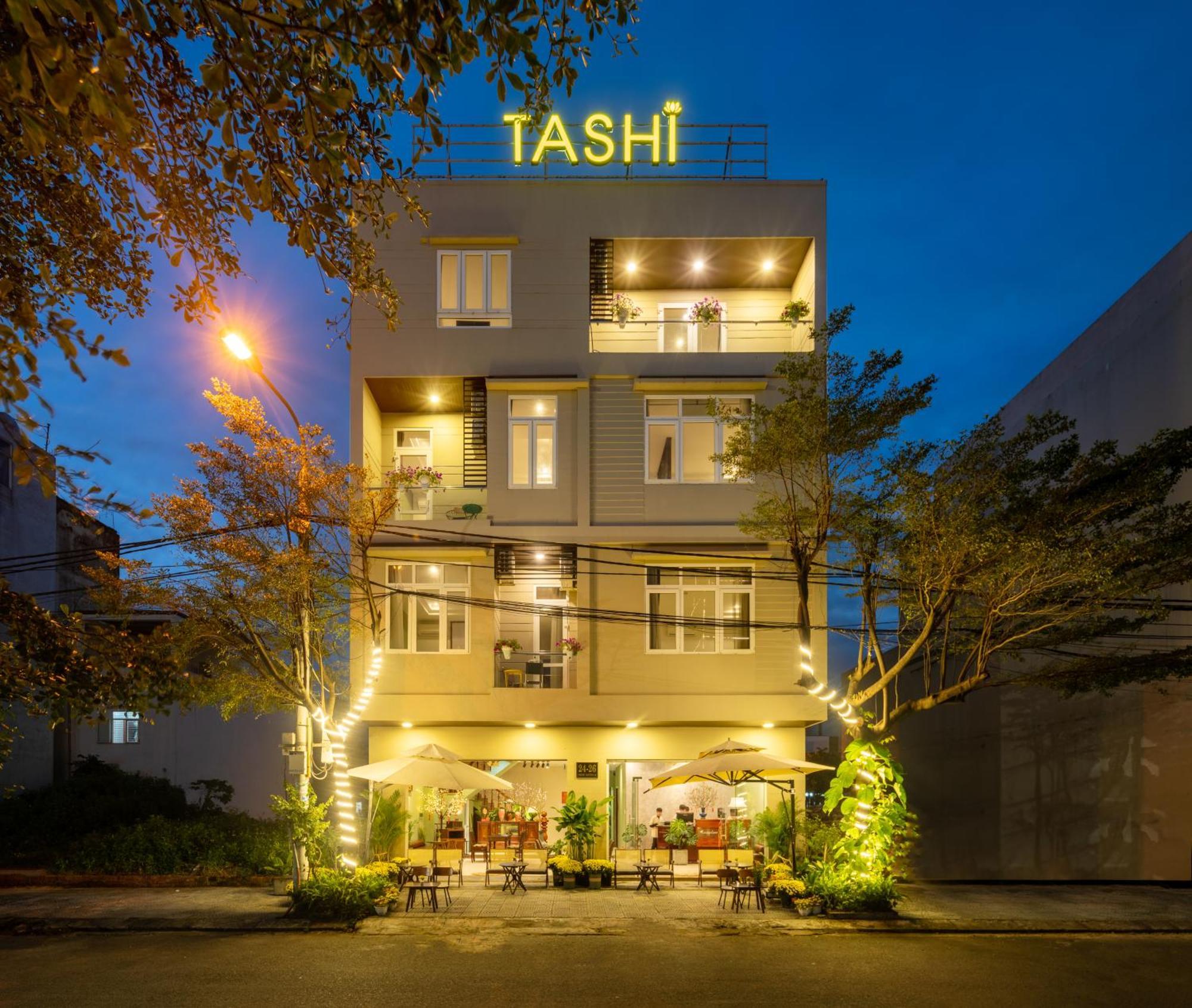 Tashi Boutique *